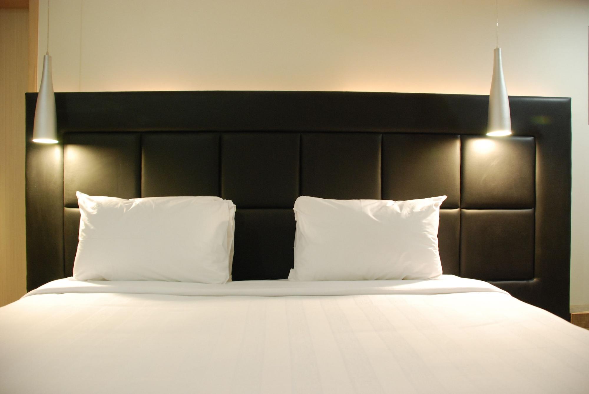 The Oriental Residency Hotel Mumbai Ngoại thất bức ảnh