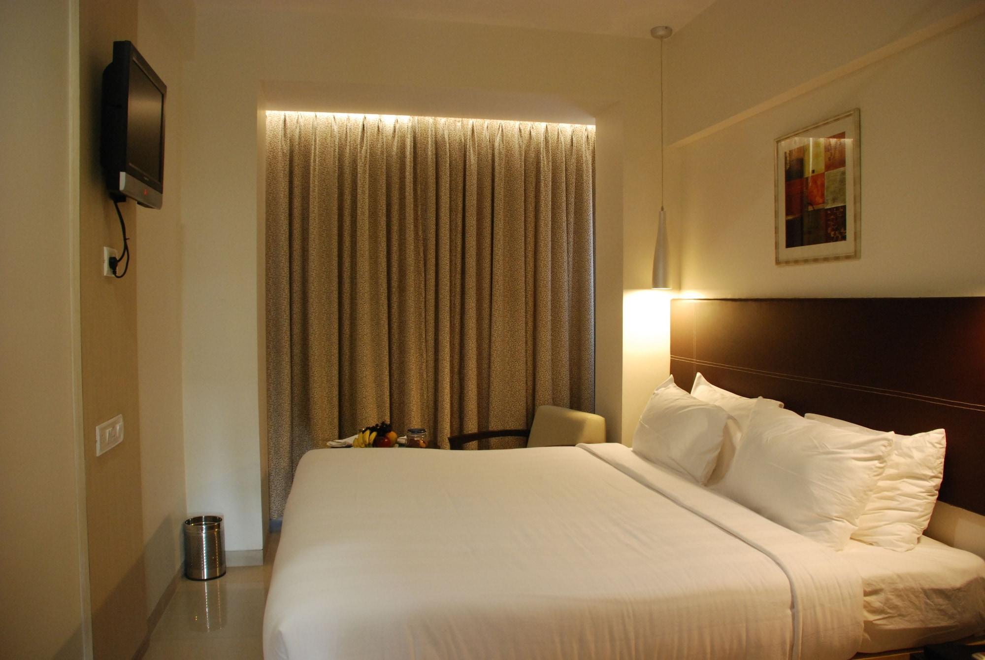The Oriental Residency Hotel Mumbai Ngoại thất bức ảnh