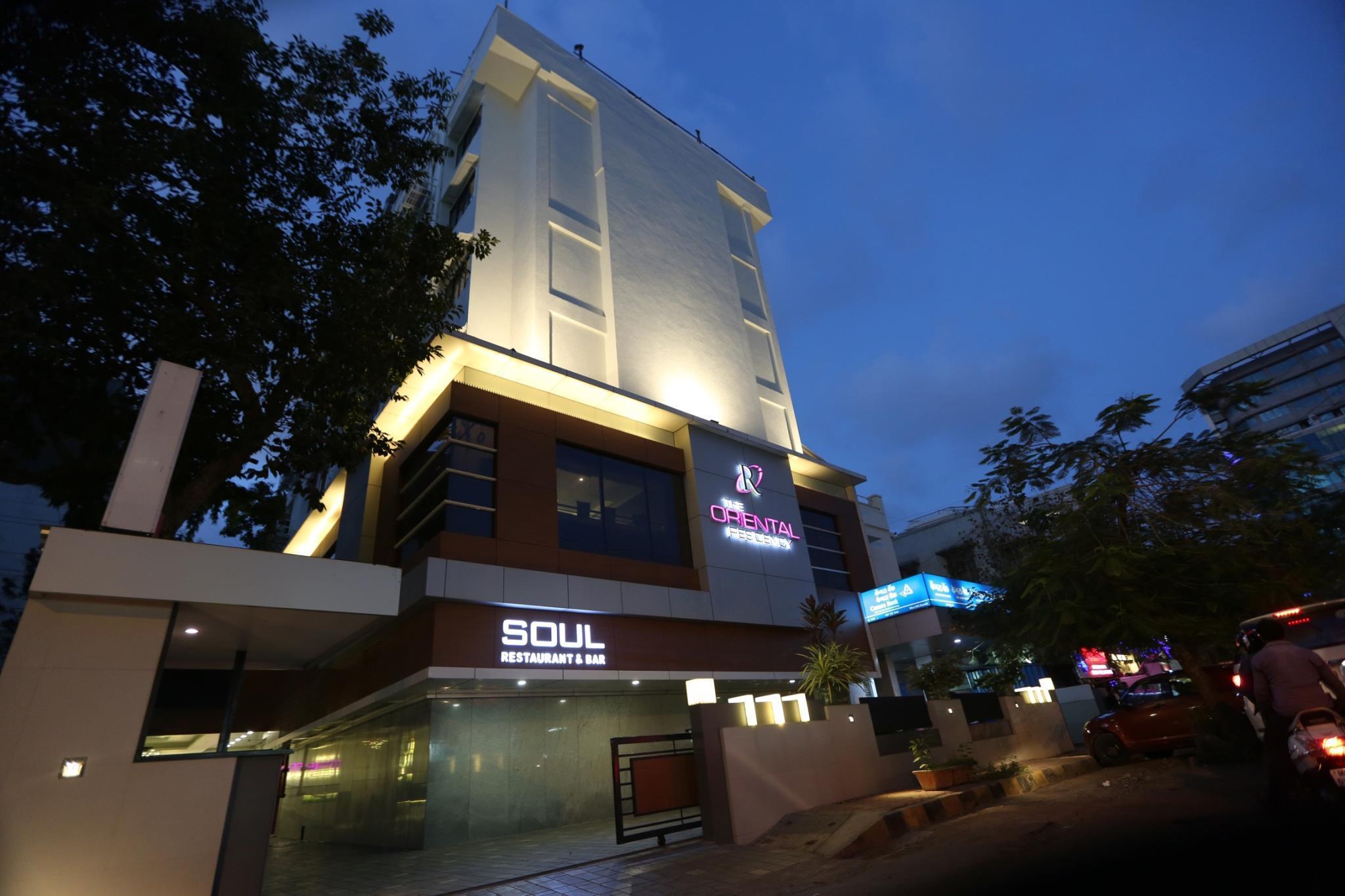 The Oriental Residency Hotel Mumbai Ngoại thất bức ảnh
